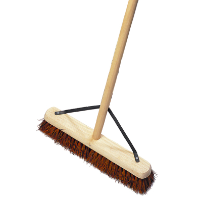 600mm Coco Soft Platform Broom c/w Handle & Stay